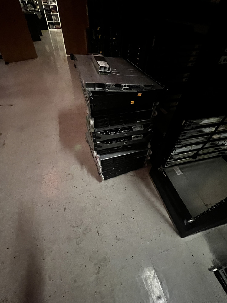 485_63_1669754828..jpg